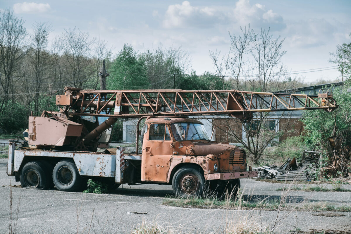 Guide to Navigating Legal Procedures After a Truck Wreck